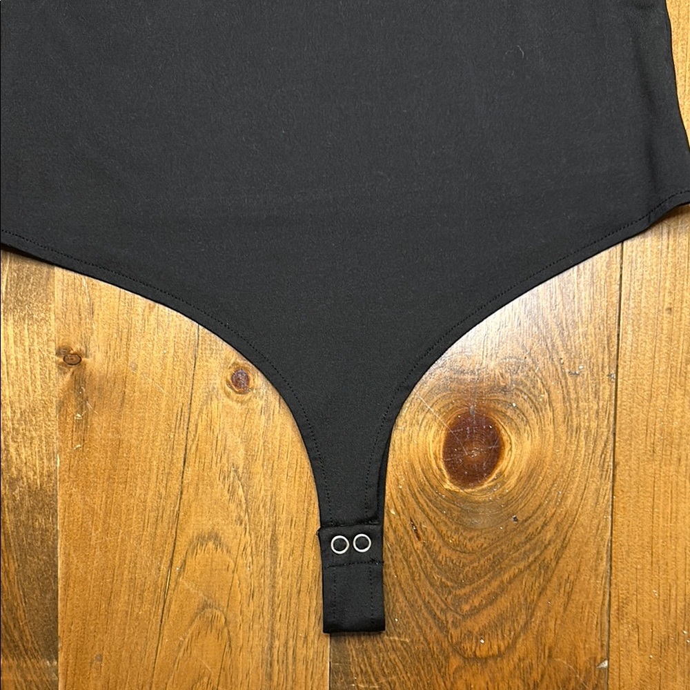 ReoRia One Shoulder Bodysuit - Black - Picture 4 of 9